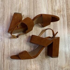 Banana Republic Tan/ Camel suede sandal heels size 7